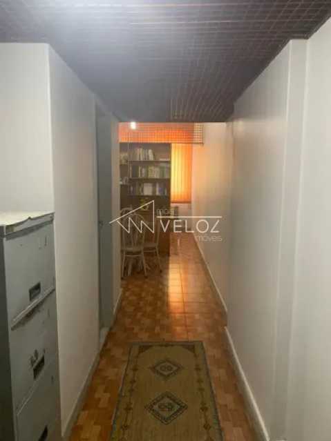 Kitnet/Conjugado - / Residencial / Centro