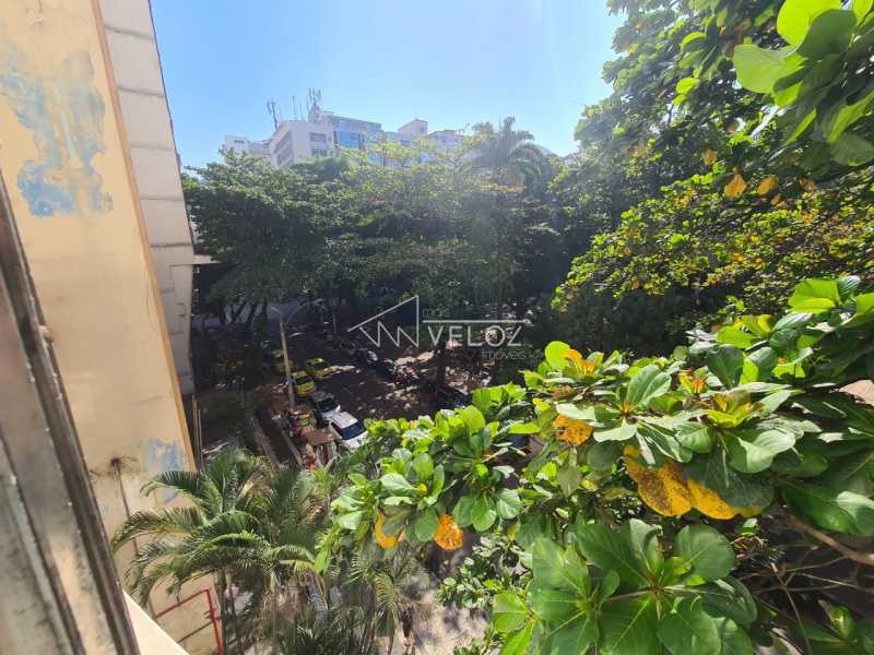 Apartamento - / Residencial / Copacabana