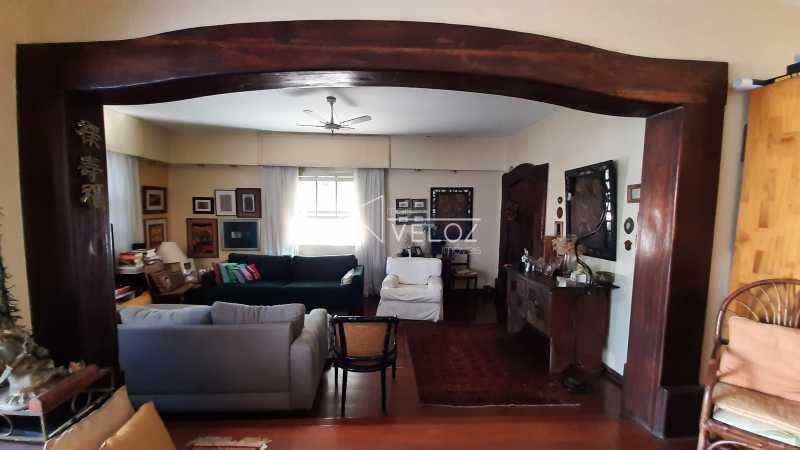 Apartamento, 4 quartos, 221 m² - Foto 1