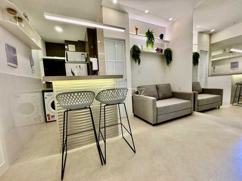 Apartamento - / Residencial / Centro