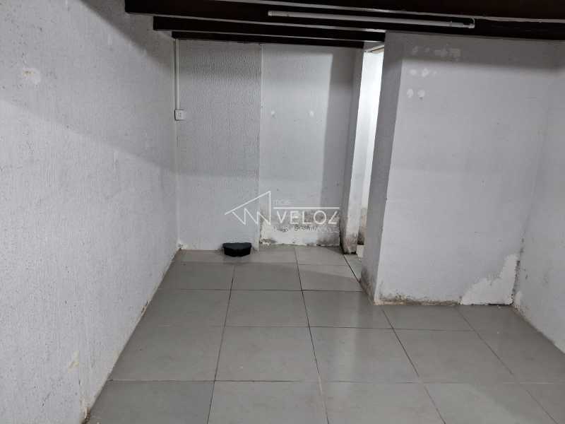 Loja - / Comercial / Centro