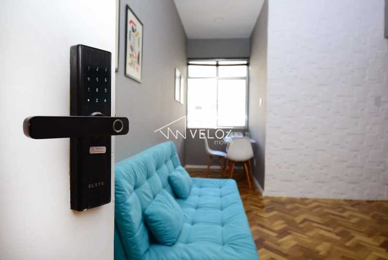 Apartamento - / Residencial / Centro