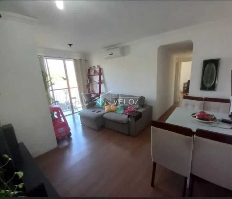 Apartamento - / Residencial / Estácio