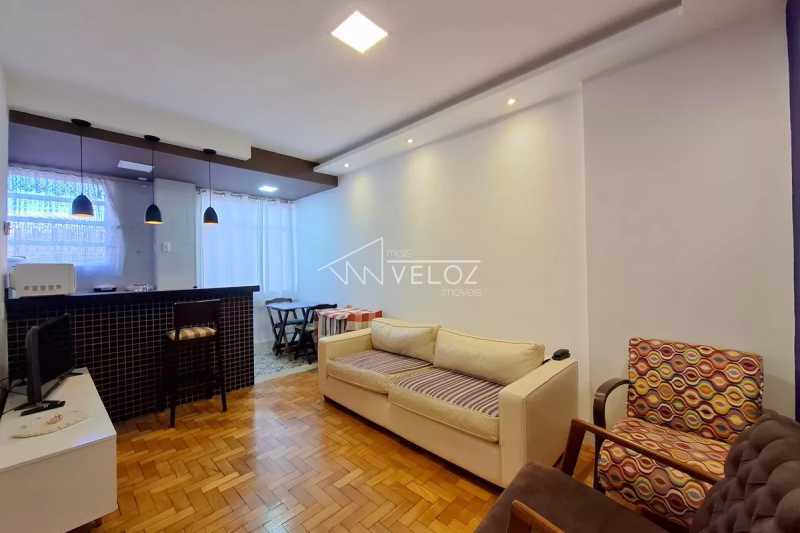 Apartamento - / Residencial / Centro