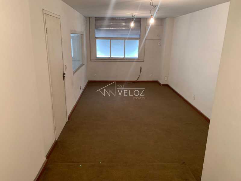 Apartamento - / Residencial / Centro