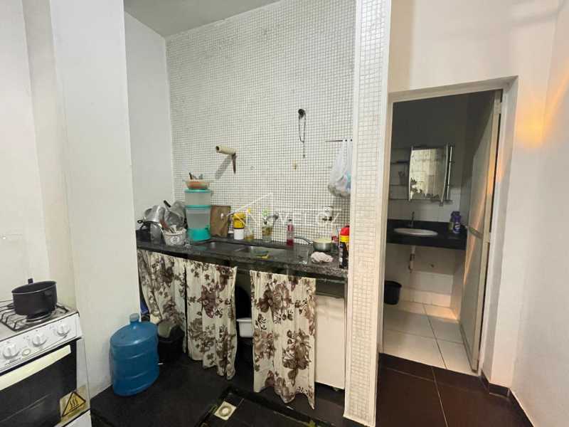 Apartamento - / Residencial / Catete