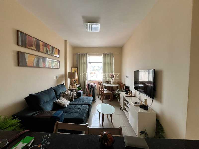 Apartamento - / Residencial / Santa Teresa