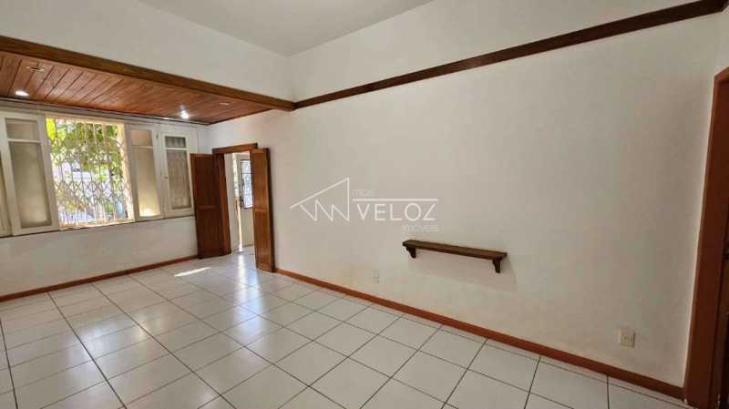 Apartamento - / Residencial / Jardim Botânico