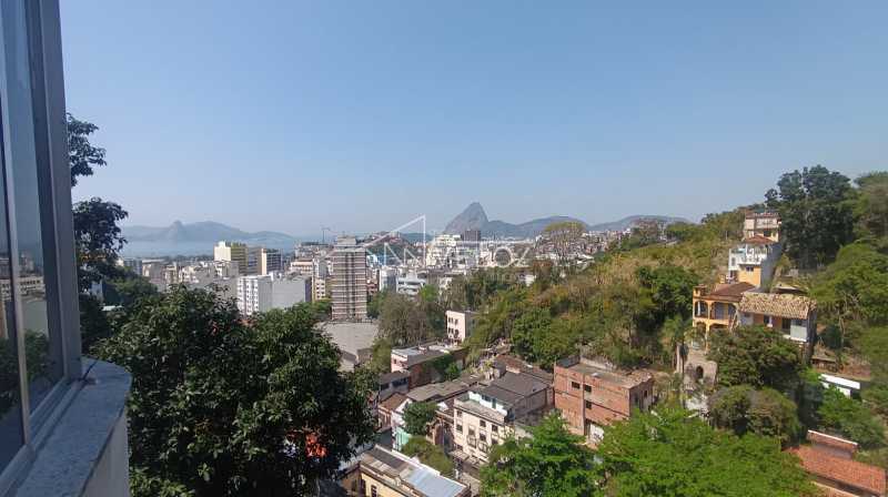 Apartamento - / Residencial / Santa Teresa