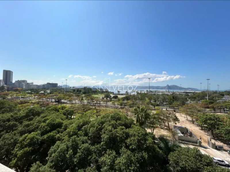 Apartamento - Padrão / Residencial / Glória