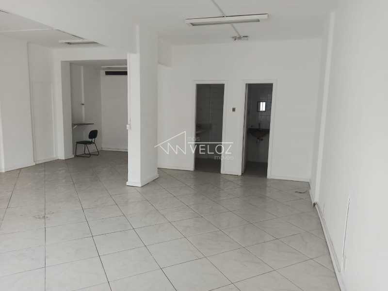 Kitnet/Conjugado - / Residencial / Centro