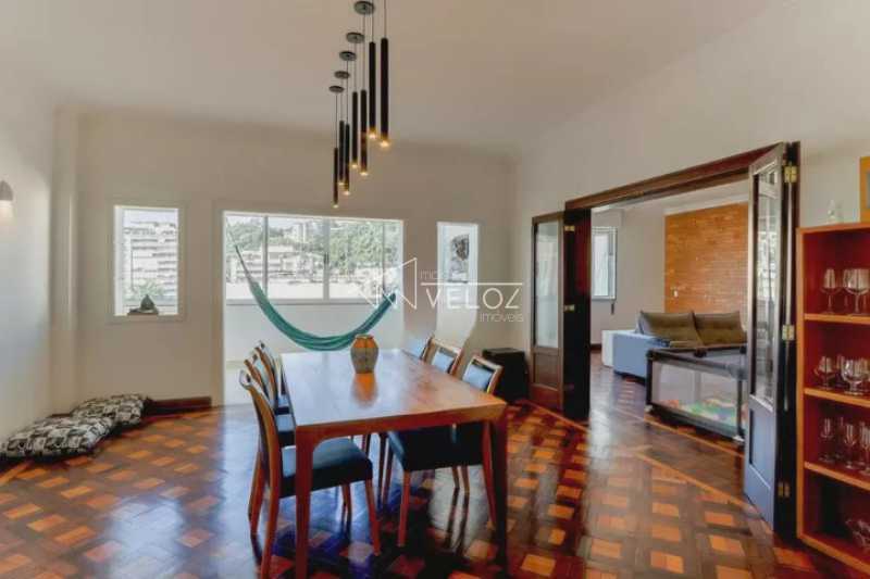 Apartamento - / Residencial / Laranjeiras