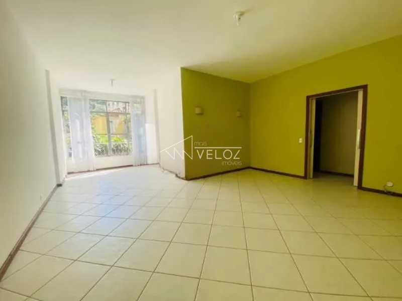 Apartamento - / Residencial / Laranjeiras
