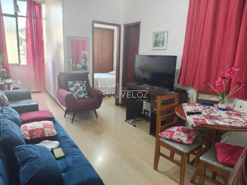 Apartamento - / Residencial / Centro