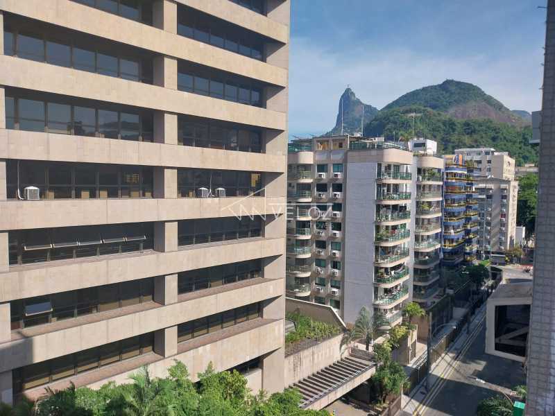 Kitnet/Conjugado - / Residencial / Botafogo