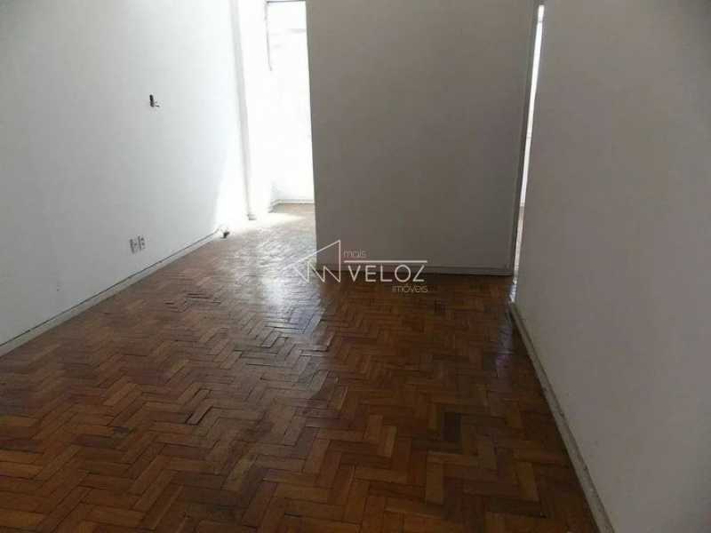 Apartamento - / Residencial / Centro