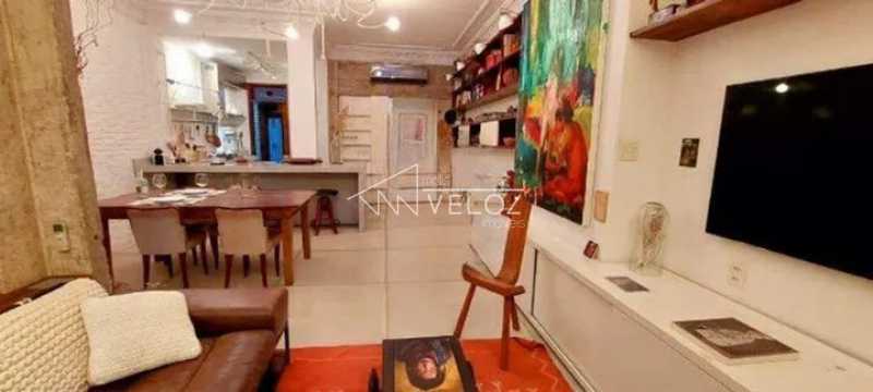 Apartamento - / Residencial / Lagoa