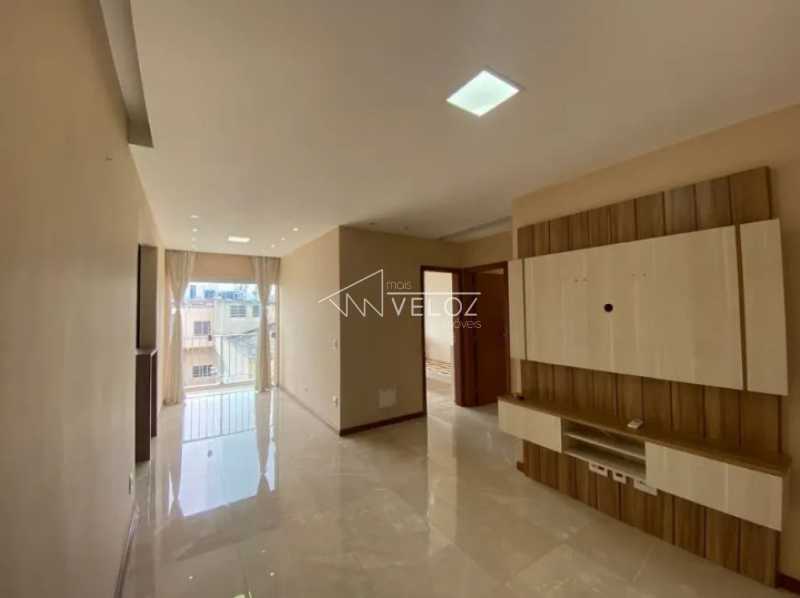 Apartamento - / Residencial / Santa Teresa