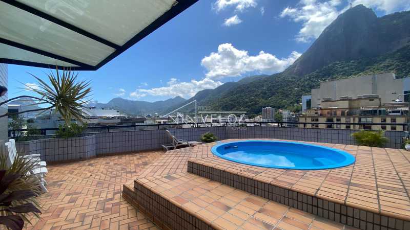 Apartamento - / Residencial / Lagoa