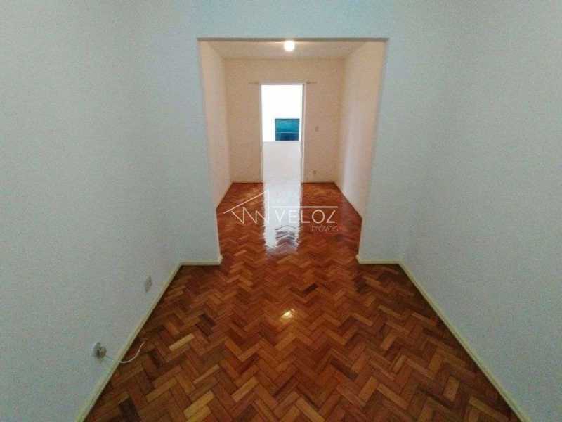 Apartamento - / Residencial / Centro