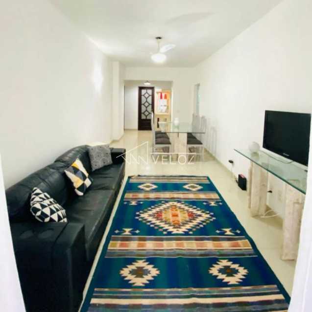 Apartamento - / Residencial / Copacabana