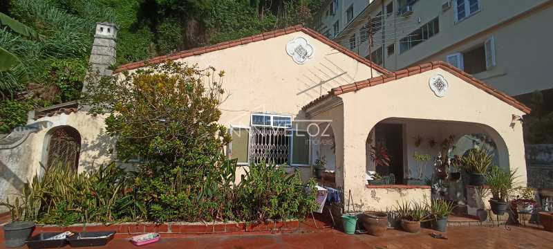 Casa de rua - / Residencial / Laranjeiras