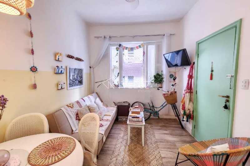 Apartamento - / Residencial / Flamengo