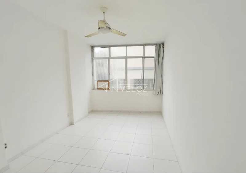 Kitnet/Conjugado - / Residencial / Centro