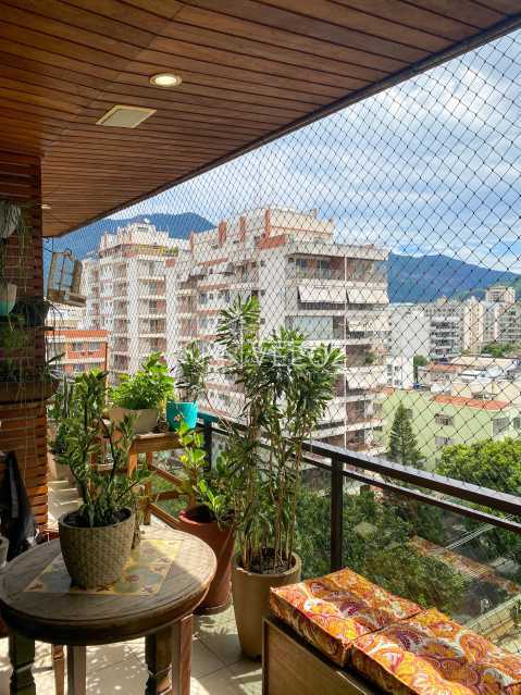 Apartamento - Padrão / Residencial / Vila Isabel