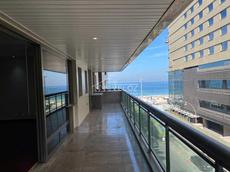 Apartamento - / Residencial / Ipanema