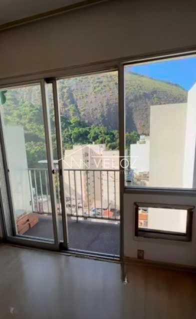 Apartamento - Padrão / Residencial / Copacabana