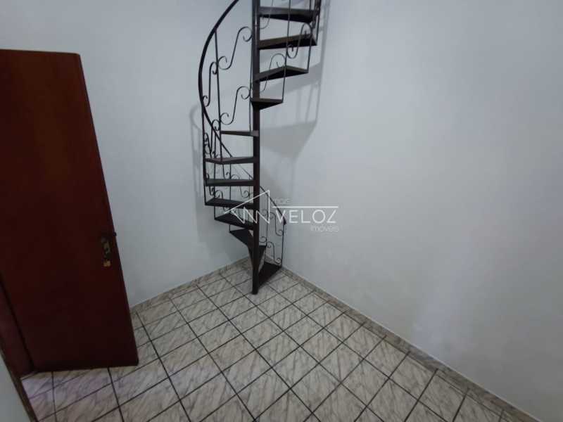 Casa de rua - Linear / Residencial / Gamboa