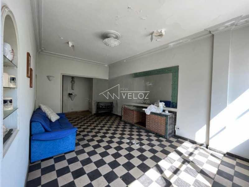 Apartamento em Leme