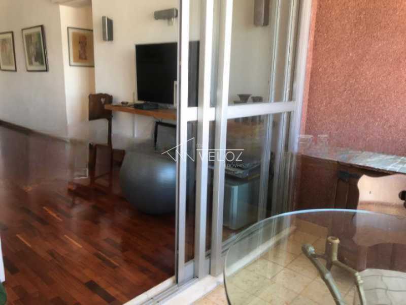 Apartamento em Gávea