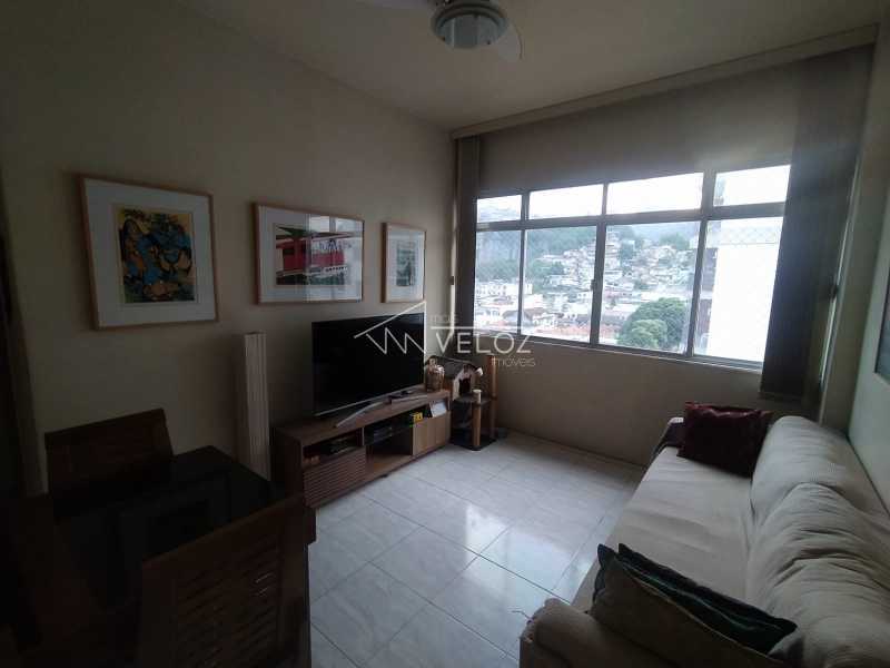 Apartamento em Estácio