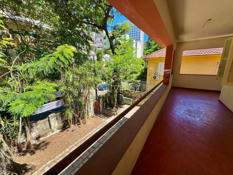Casa de rua em Laranjeiras