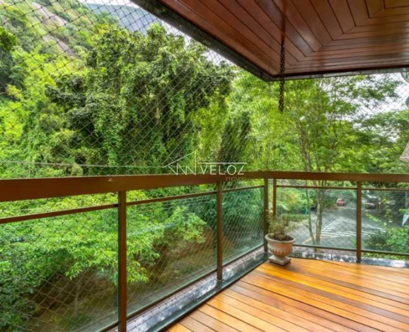 Apartamento em Jardim Botânico