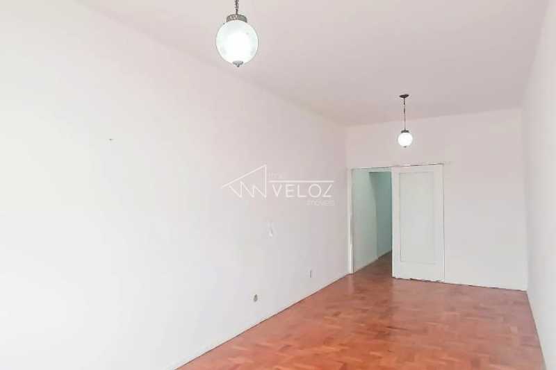 Apartamento em Centro