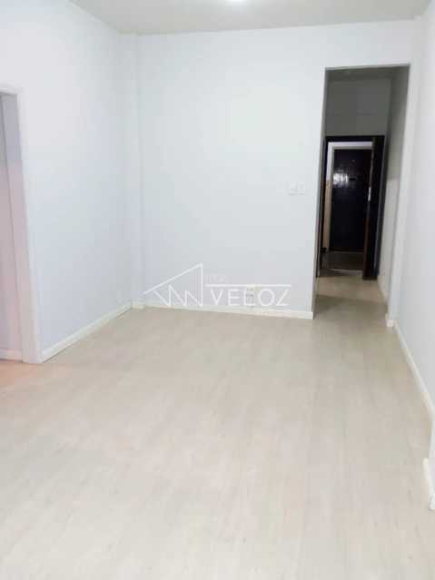 Apartamento em Estácio