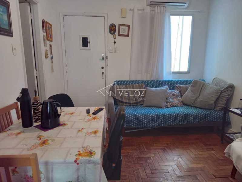 Apartamento em Glória