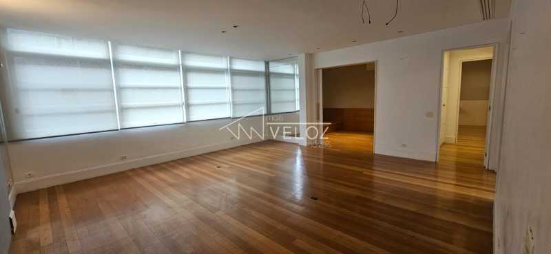 Apartamento em Lagoa