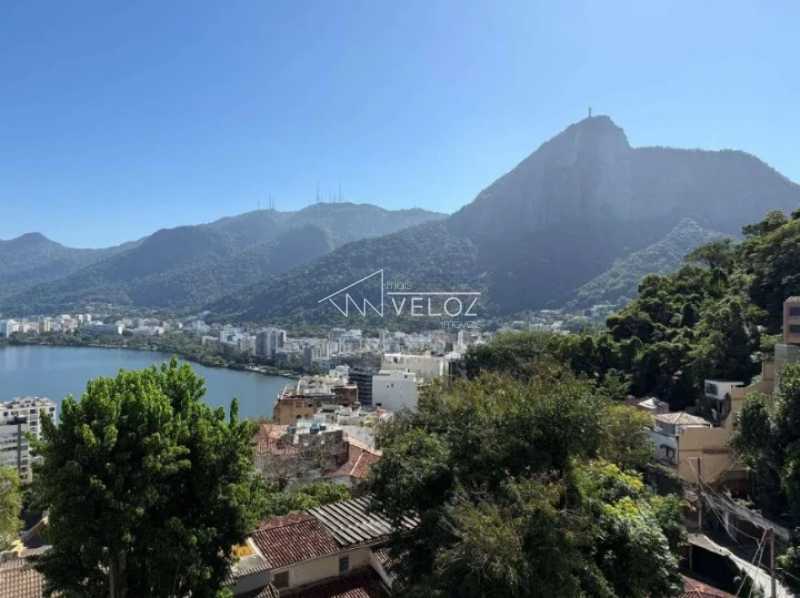 Apartamento em Lagoa
