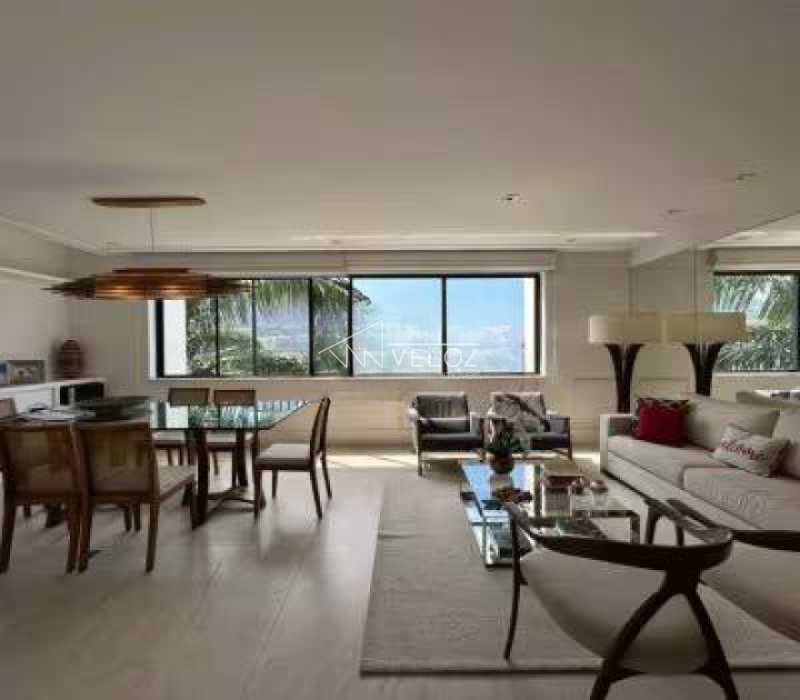 Apartamento em Lagoa