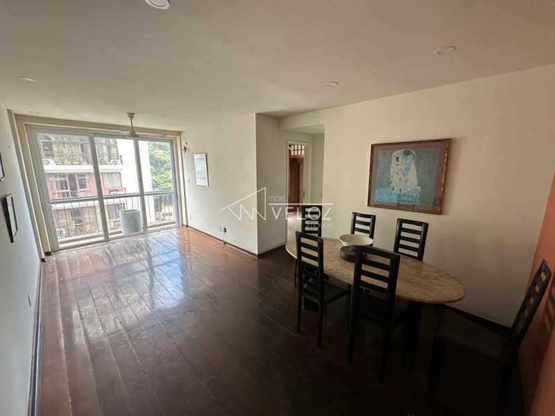 Apartamento em Humaitá