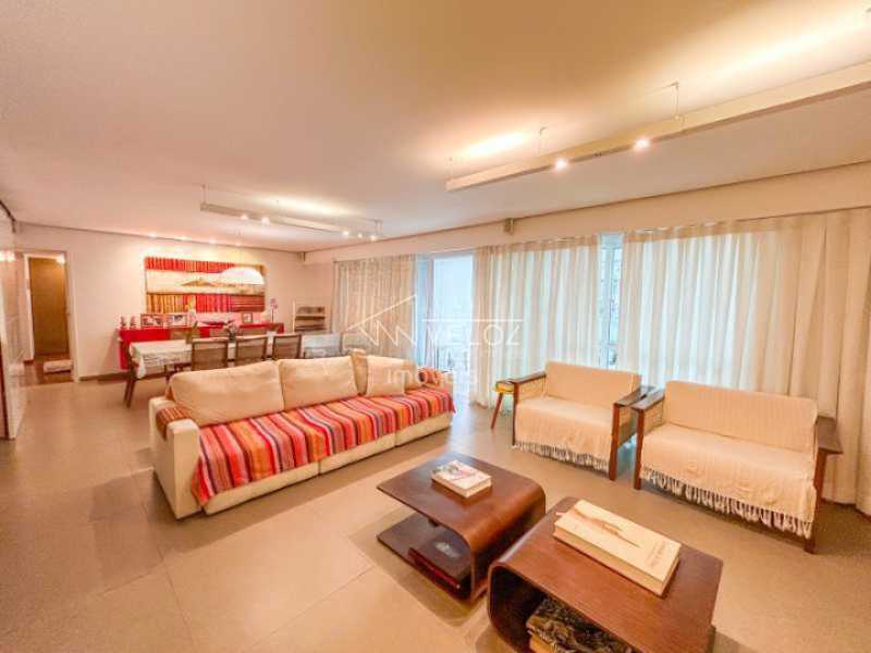 Apartamento em Leblon