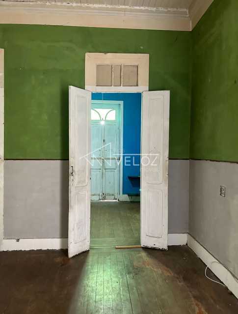 Casa de rua em Santa Teresa