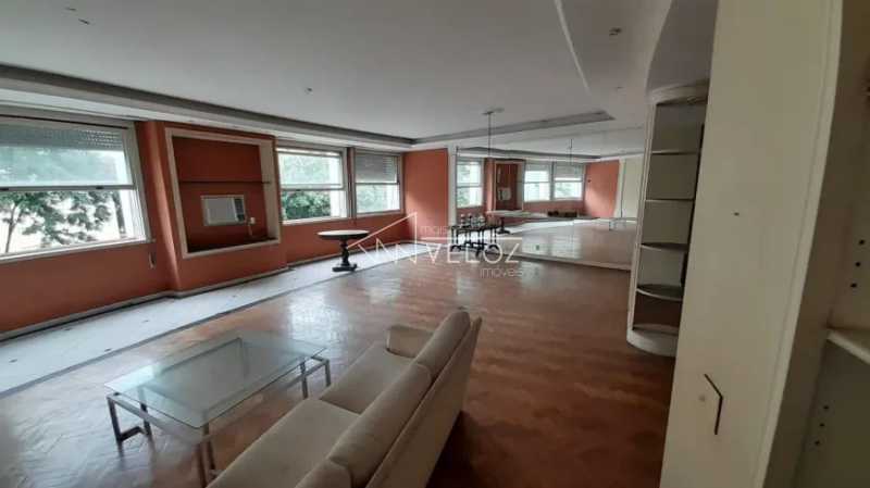 Apartamento em Leblon