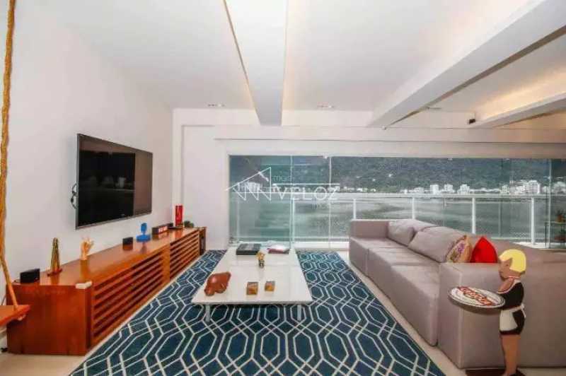 Apartamento em Lagoa