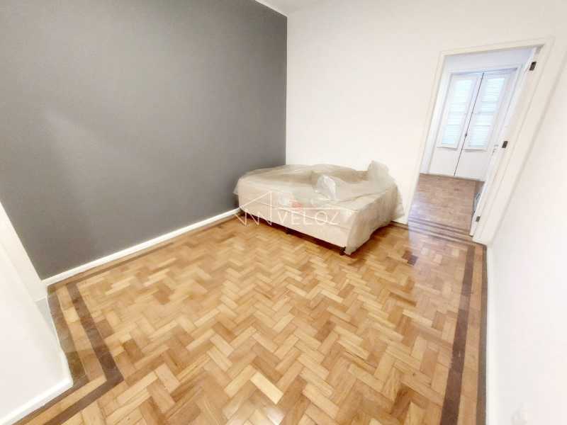 Apartamento em Glória