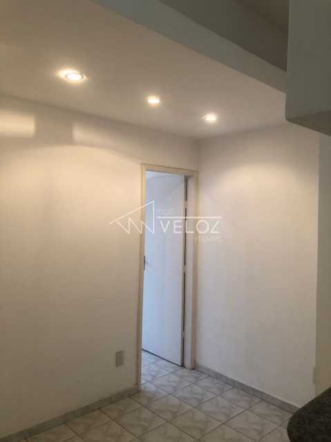 Apartamento, 1 quarto, 29 m² - Foto 2